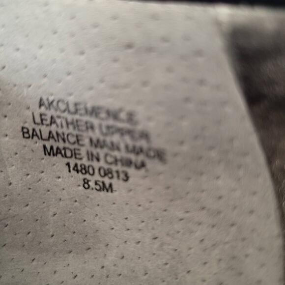 Anne Klein Flex  Black Suede Rounded Toe Pump with Gloss Heels, 8.5 - Picture 10 of 11